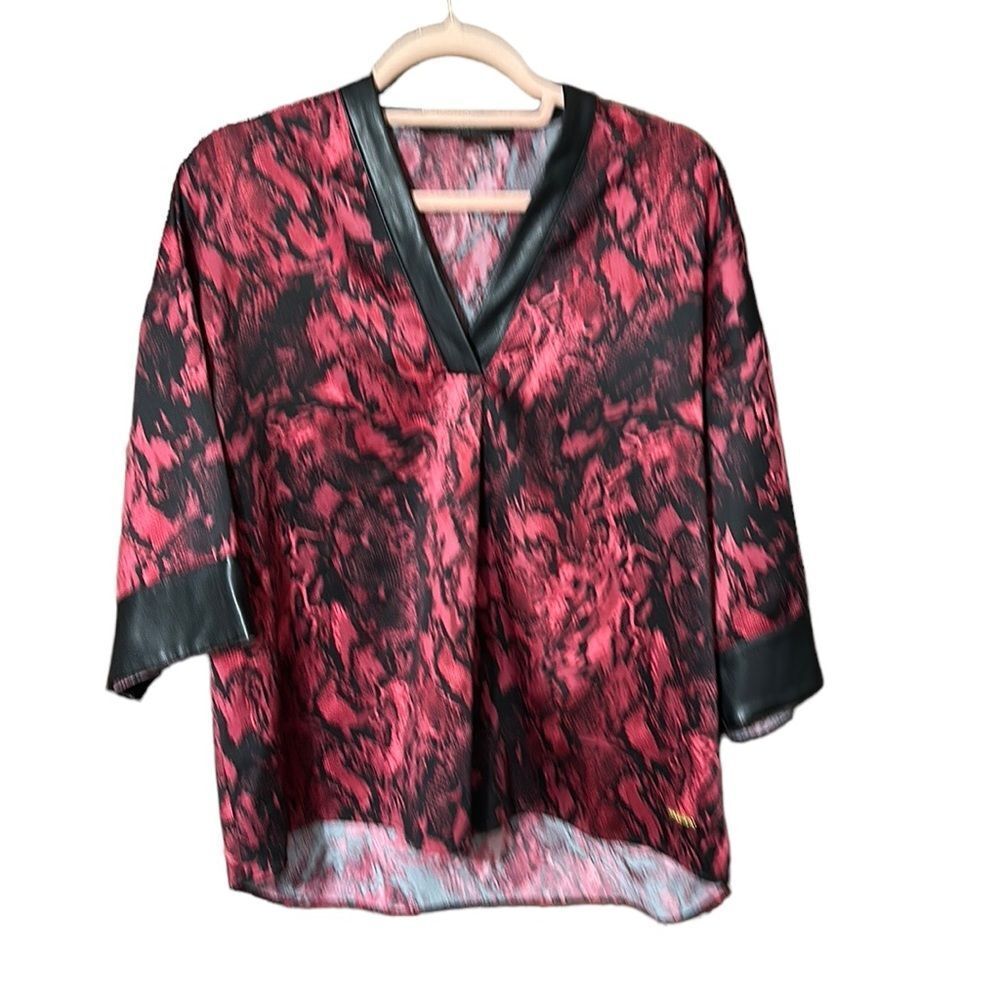 Marc New York Pink Floral Satin Kimono Style Half Sleeve Top Sz M